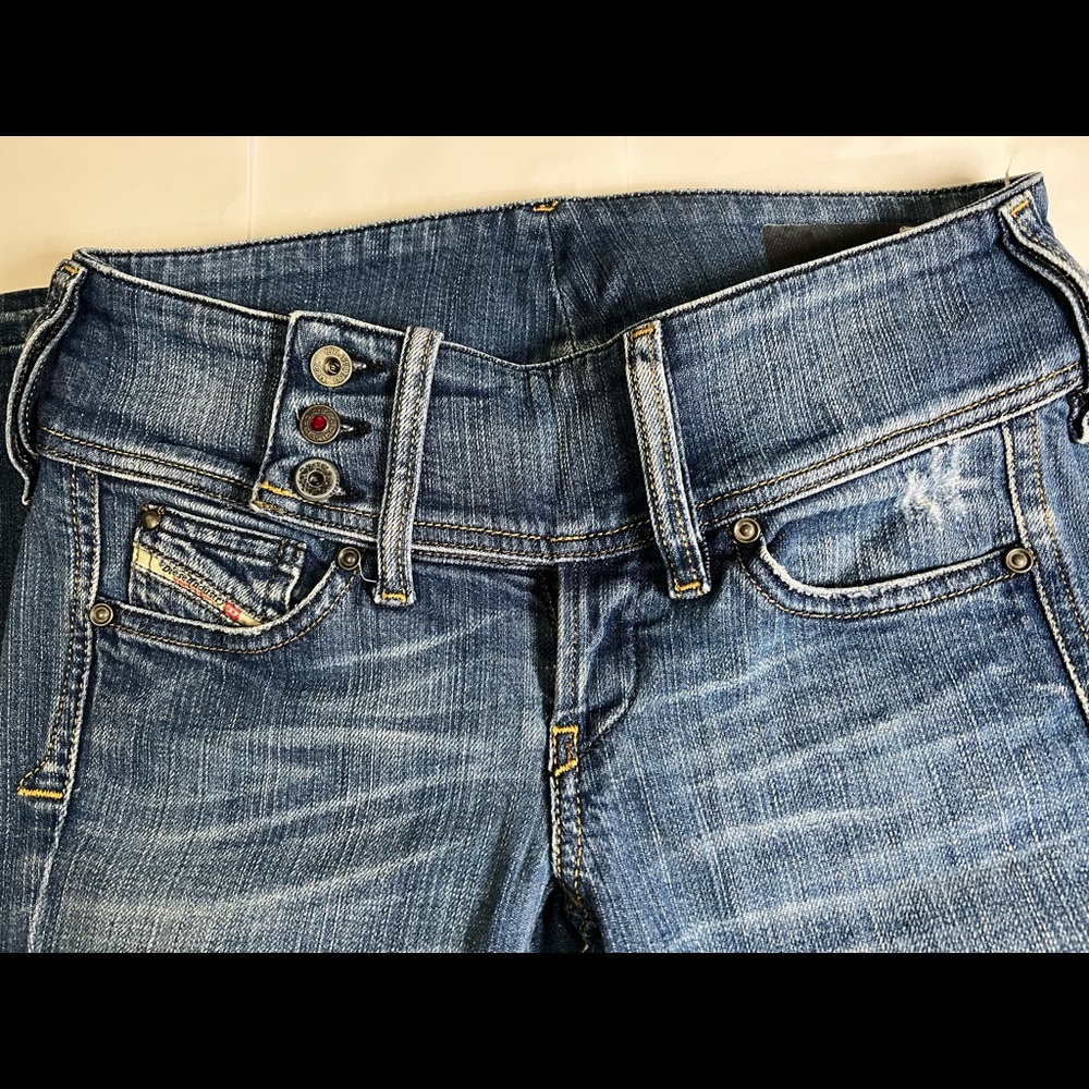 Diesel Cherock Low Rise Jeans Size 24 x 34